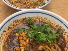-蓉李记成都名小吃(武汉经开万达店)