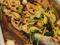 -松哥油焖大虾.小龙虾.黑鸭煲(海岸城店)