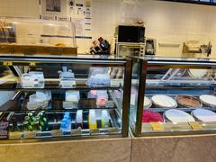 面包甜点陈列柜-哈根达斯(朝阳大悦城店)