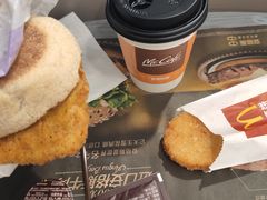 -麦当劳(中唱大厦店)