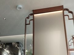 -新白鹿餐厅(滨江银泰店)