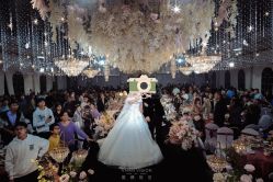 -PAI婚纱礼服设计馆【大牌租赁/高级定制】