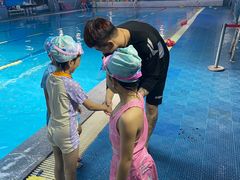 -阳光国际游泳培训基地