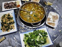 -韩妹鱼庄·泸定老字号(泸定店)