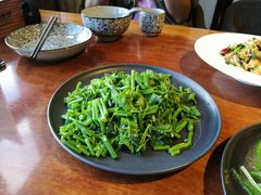 蒜蓉丝瓜尖-洱海人家餐厅(仙足岛店)