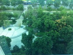 -苏州金鸡湖中茵皇冠假日酒店