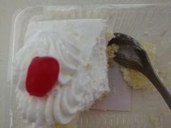 -红宝石·鲜奶小方·海派西点房(金杨店)