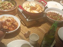 -爱碗亭·鲜炒湖南菜(壹城中心店)