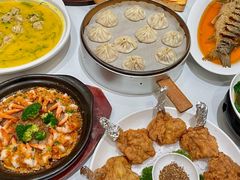 -梅利汴京烤鸭•开封豫菜地标店(东大街店)