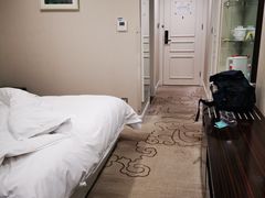 -上海怡沁园度假酒店