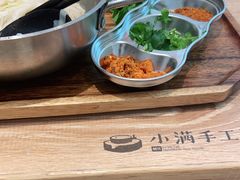 -小满手工粉(杭州滨江龙湖店)