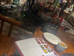 -城墙拐拐火锅(三峡广场黑金冠店)