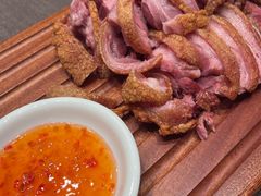 脆皮咸香猪手-长禧家.珑厨(东风东路店)