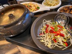 -云海肴·汽锅鸡·云南菜(天山百盛优客店)