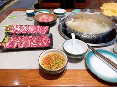 -四点金粥底火锅(沂州里店)