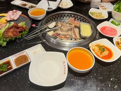 -木槿花韩式炭烤·熟成肉工坊(孙文东路店)