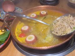 -洱火云南酸菜牛肉火锅(石景山当代商城店)