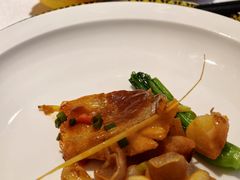 -盛宴标帜西餐厅龙虾.鲍鱼•牛排(重庆喜来登大酒店)