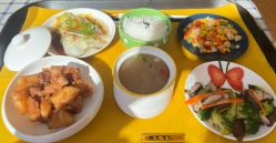 -月之旅·尊 高端月子会所(科馨别墅一店)