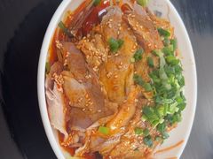 -曾氏肥肠馆(凯瑞雅居店)