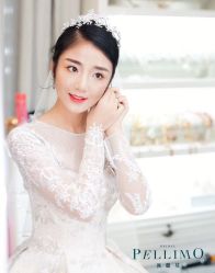 -派丽莫Pellimo原创设计婚纱品牌
