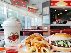 -FATBURGER 特富客汉堡(外交公寓店)