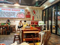 -黔有有贵州酸汤夺夺粉火锅(五味十字店)