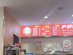 -万煲旺·香港老传承煲仔饭·猪杂汤(客村店)