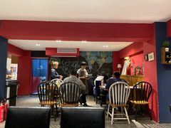 等位区-静香HOUSE·全时段融合餐厅(七星欢乐颂店)