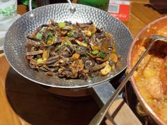 -雀舞云南菜(天津天河城购物中心店)