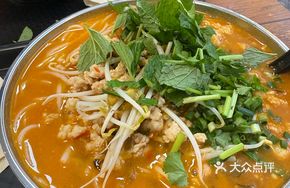 Signature Small Pot Rice Noodles