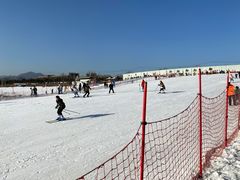 -华彬猛犸滑雪场