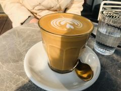 -UNI UNI(环亚凯瑟琳店)