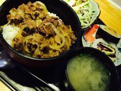 -京和风食堂·定食寿喜锅(保利樾广场店)