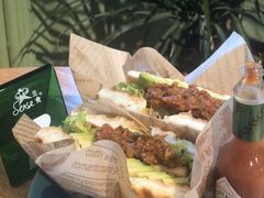 -Catch Bagel(芳草地店)