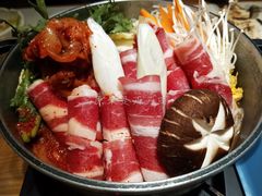 牛肉泡菜锅-小句号·精致料理(江南环球港店)