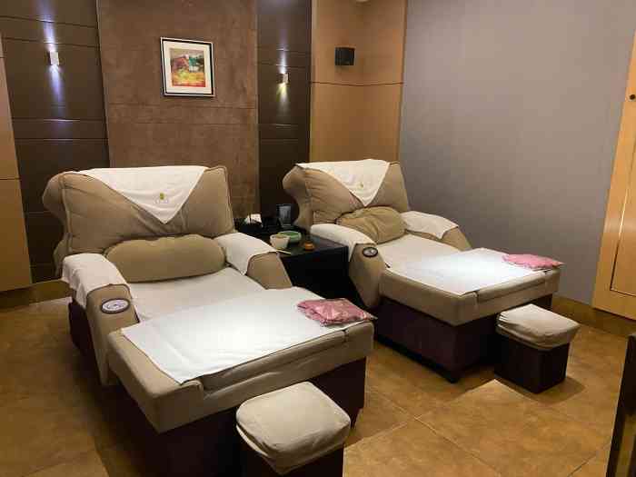 金色印象影院式足体养生(南坪桃源店)