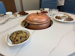 -菌海森林·非遗野生菌火锅(西山区滇池路摩根道店)