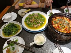 -万重锦·人文川菜馆(骡马市店)