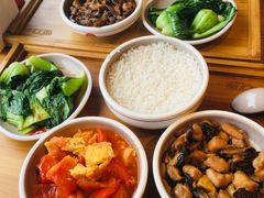 -72街红烧排骨饭(海珠丽影广场店)