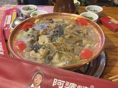-阿婆情腊排骨火锅(金虹路店)