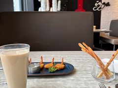 -必胜客(证大大拇指店)