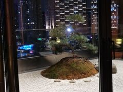 -丽思卡尔顿·炙焰·铁板烧餐厅