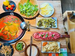 -贵厨酸汤牛肉(汇金星力城店)