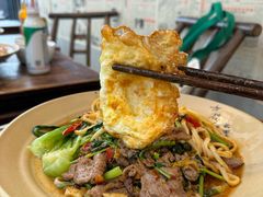 -方铲铲·成都板凳面(滨江银泰店)