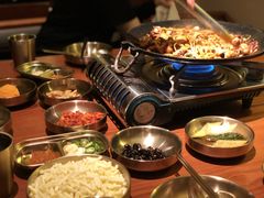 -春熙台韩国料理·章鱼肥牛(西丽店)