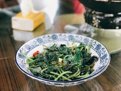 农家当季蔬菜小炒-烟雨江南徽菜