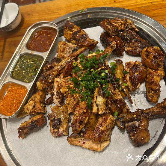 鸡鸣三生.上树烤鸡
