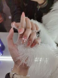 -初瞳专营美睫美甲