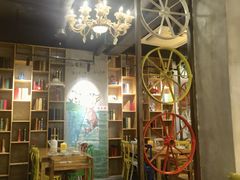-小小河边鱼(天润城店)